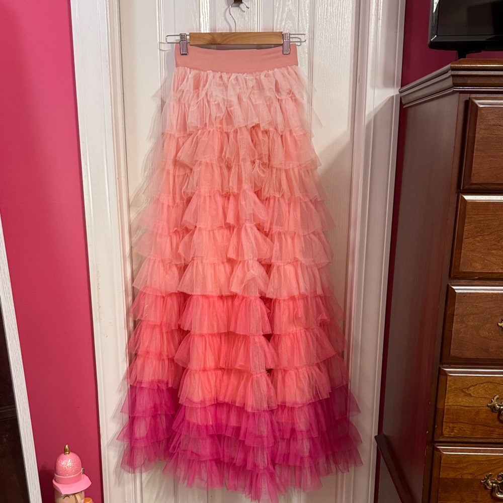 NWT Pink Ombre Tiered Skirt